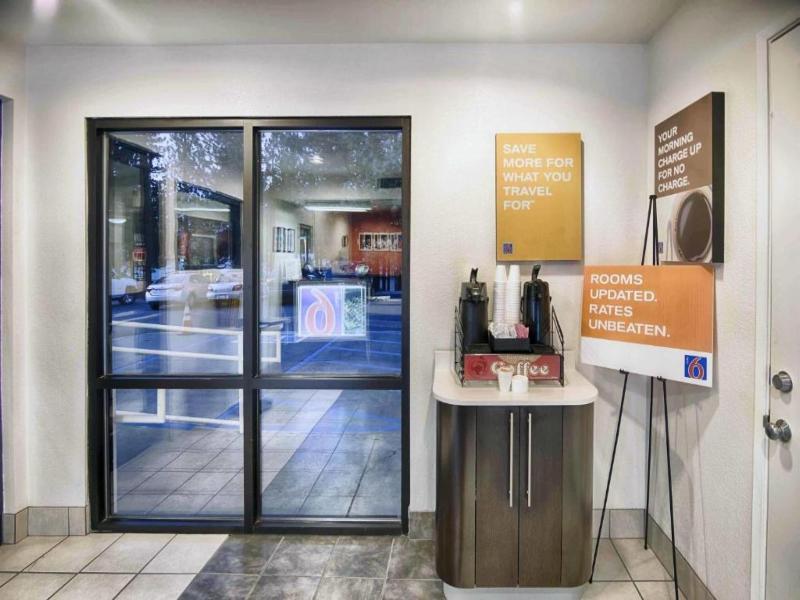 Motel 6 Mammoth Lakes, CA image