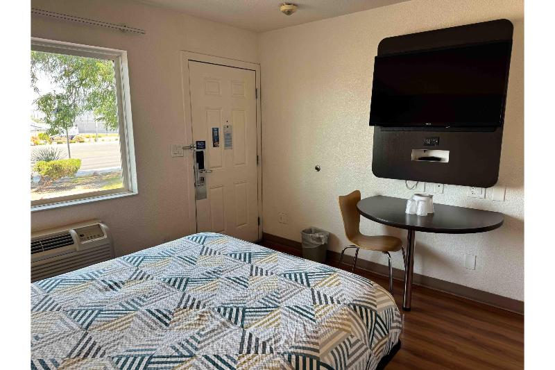 Studio 6 Suites Las Vegas, Nv - Tropicana image