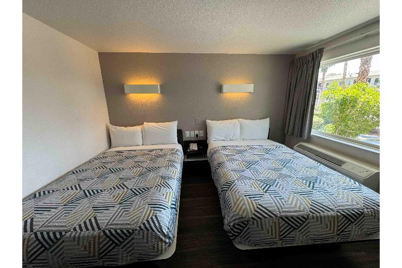 Studio 6 Suites Las Vegas, NV - Tropicana image