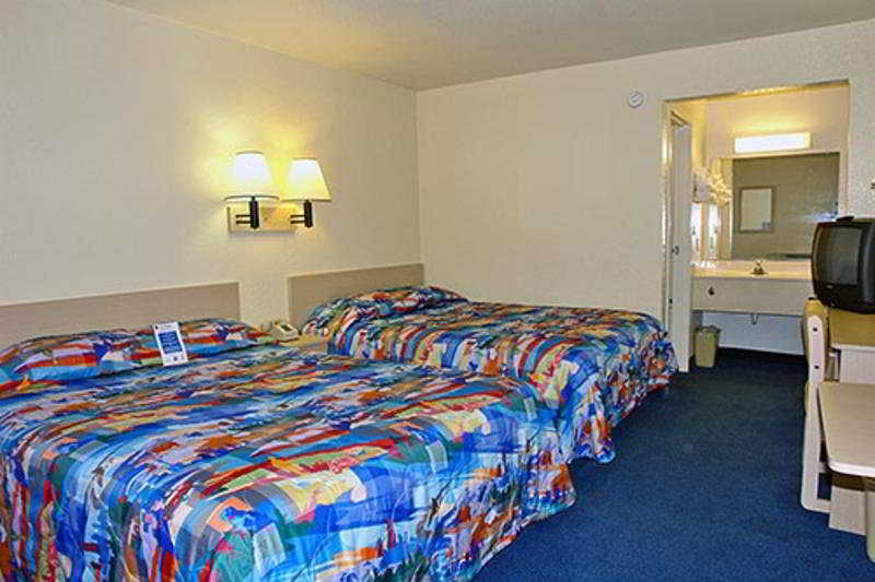 Motel 6 Coos Bay en South Oregon Coast | BestDay.com