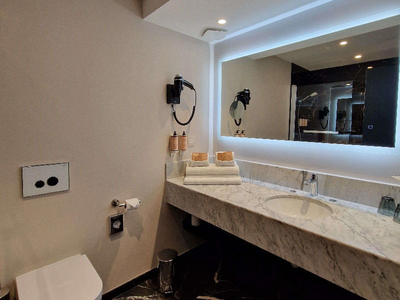 Mercure Orléans Centre Hotel image