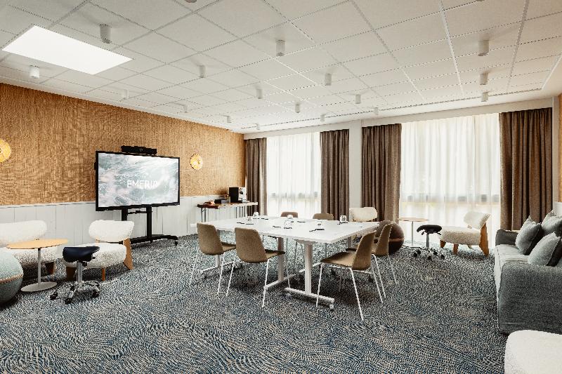 Hotel Emeria Dinard Thalasso and Spa image