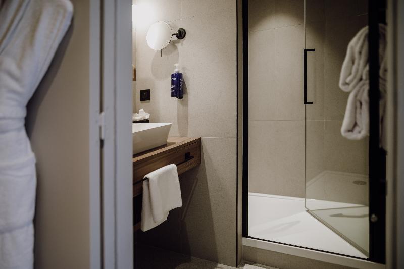 Hotel Emeria Dinard Thalasso and Spa image