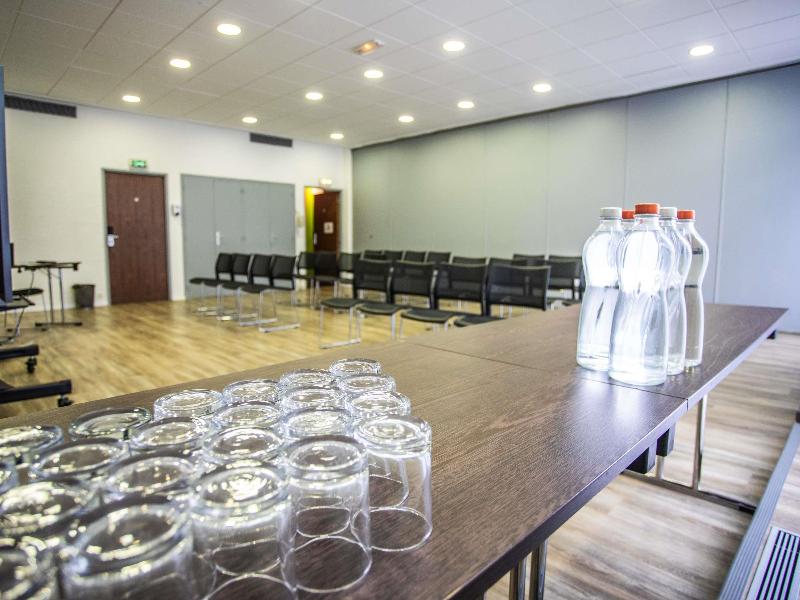 Ibis Styles Besancon image