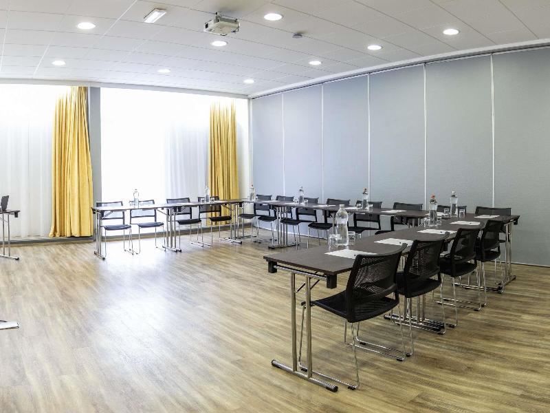Ibis Styles Besancon image