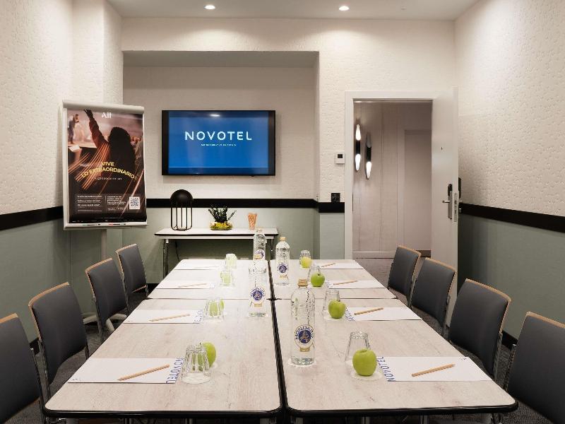 Novotel Madrid Feria and Airport image