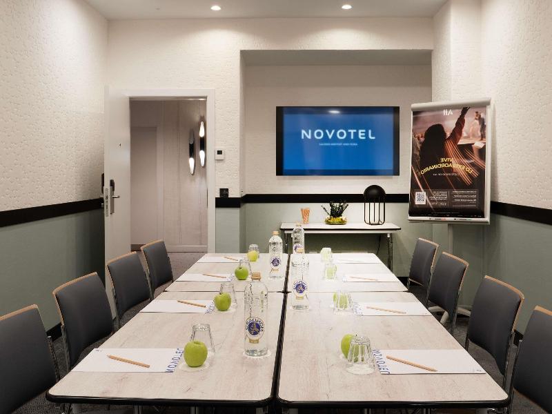 Novotel Madrid Feria and Airport image