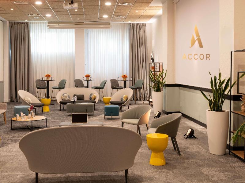Novotel Madrid Feria and Airport image