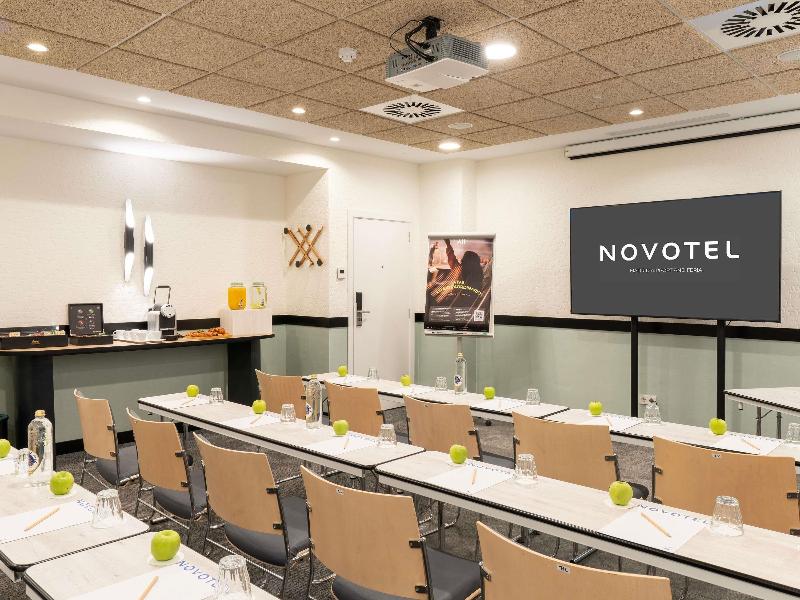 Novotel Madrid Feria and Airport image