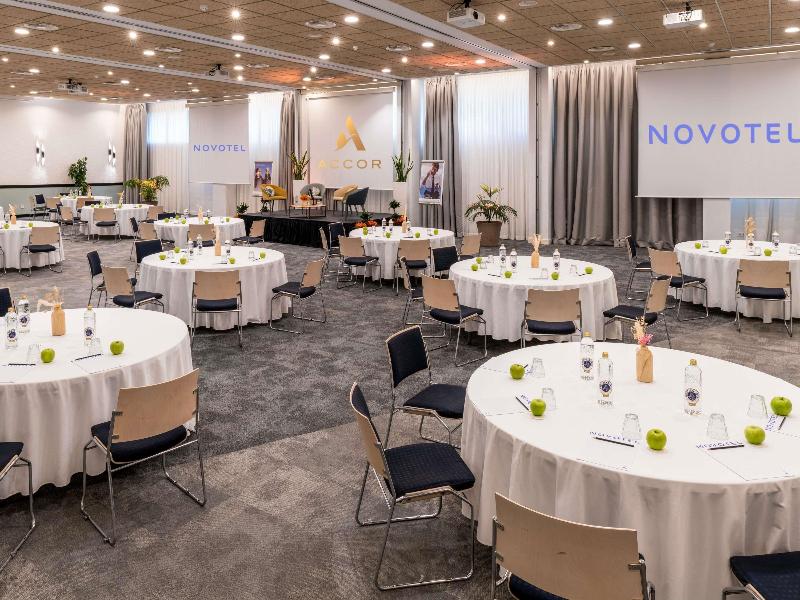 Novotel Madrid Feria and Airport image