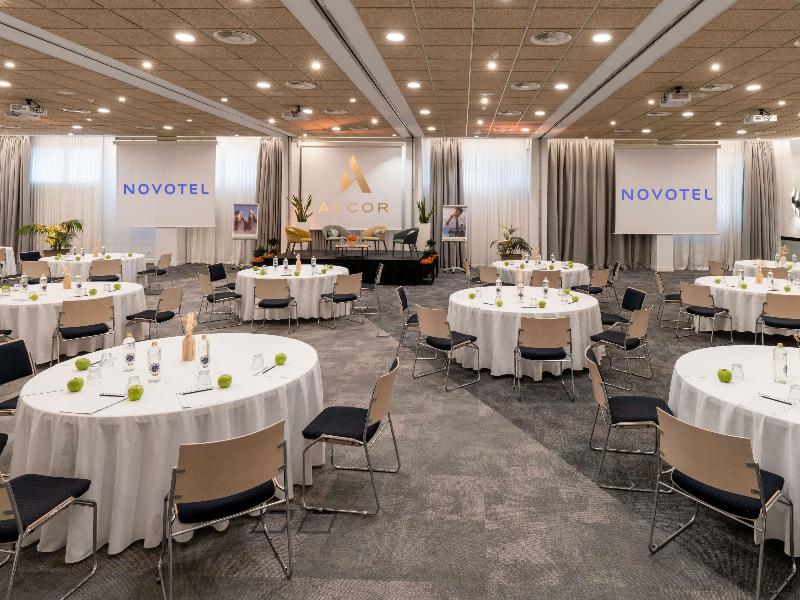 Novotel Madrid Feria and Airport image