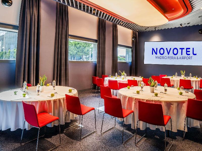 Novotel Madrid Feria and Airport image