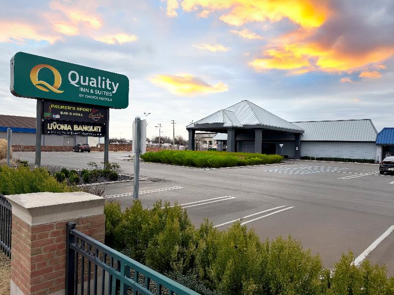 Quality Inn and Suites Banquet Center image