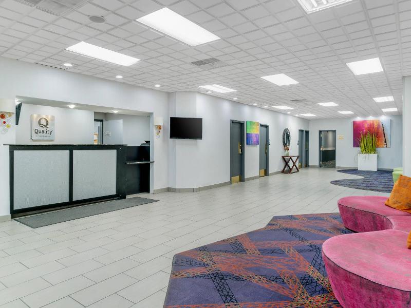 Quality Inn & Suites Banquet Center image