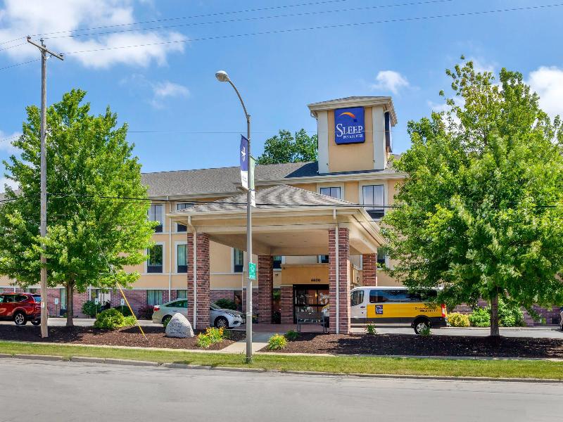 Sleep Inn & Suites Airport image