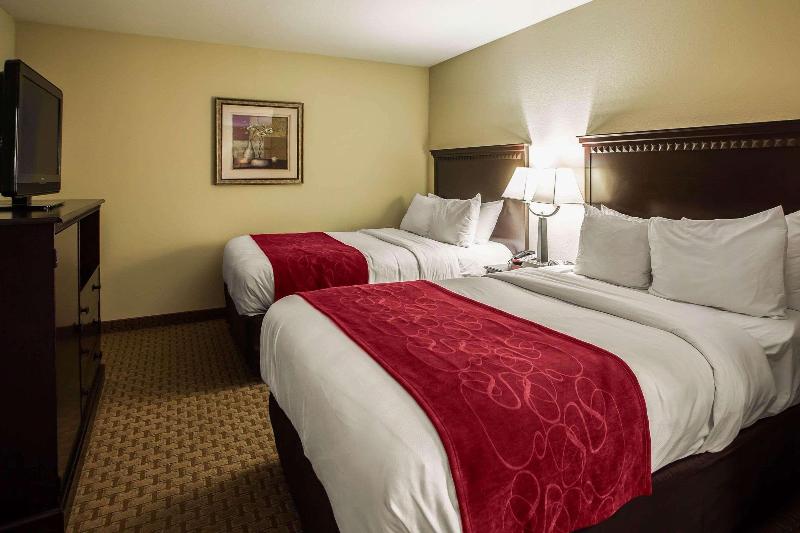 Hotel Comfort Suites Bloomington