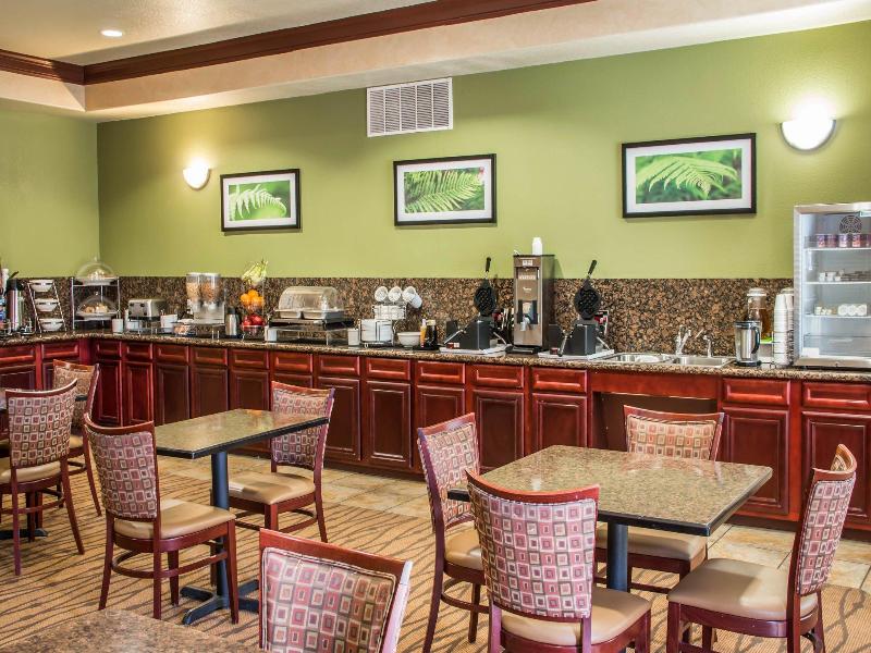 Sleep Inn & Suites at Six Flags image