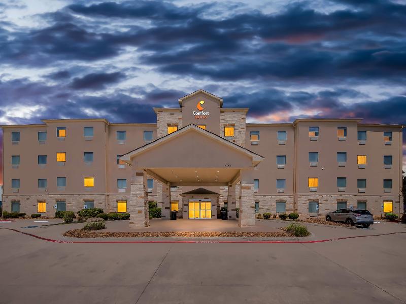 Comfort Suites San Antonio North - Stone Oak image