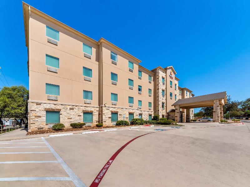 Comfort Suites San Antonio North - Stone Oak image