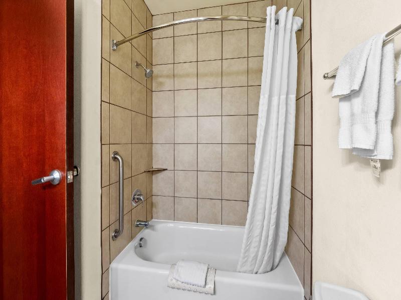 Comfort Suites San Antonio North - Stone Oak image