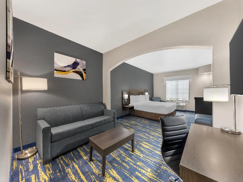 Best Western SeaWorld/Lackland AFB NW HotelSuites image