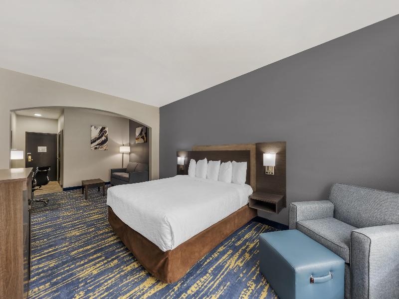 Best Western SeaWorld/Lackland AFB NW HotelSuites image