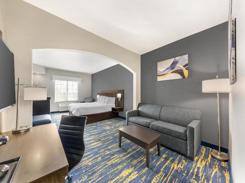 Best Western SeaWorld/Lackland AFB NW HotelSuites image