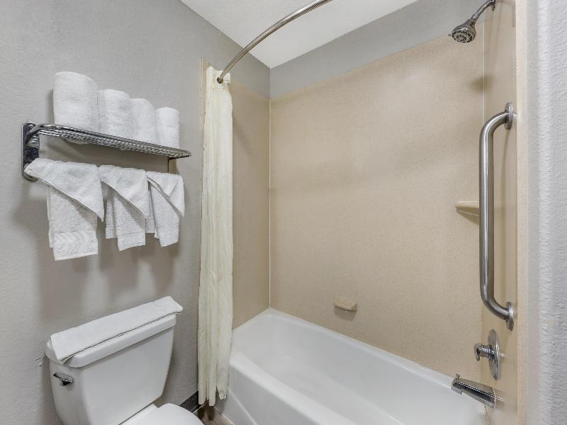 Best Western SeaWorld/Lackland AFB NW HotelSuites image