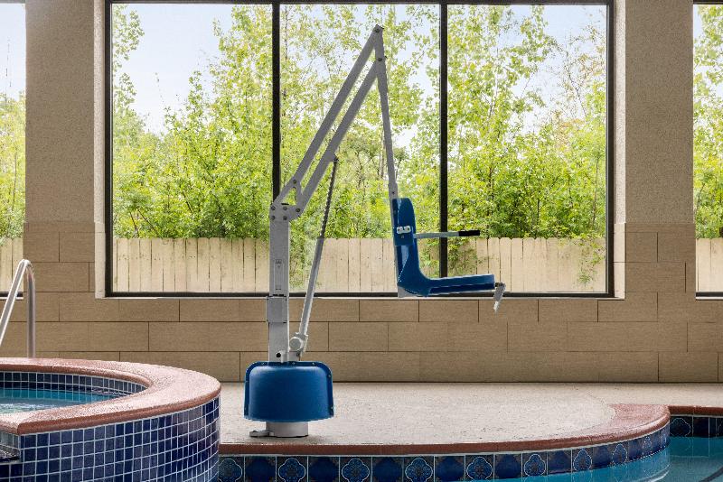 Holiday Inn Exp & Sts Indianapolis W- Airport Area image