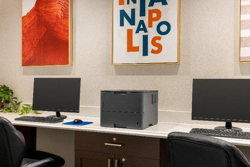 Holiday Inn Exp & Sts Indianapolis W- Airport Area image