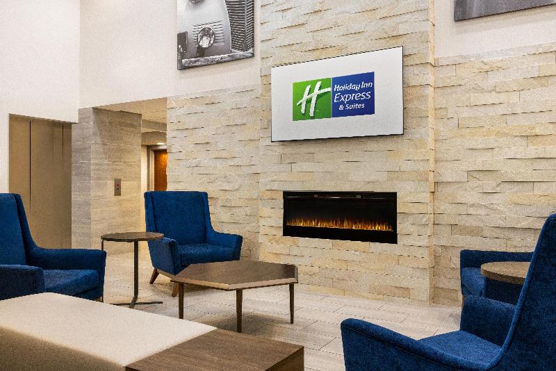 Holiday Inn Exp & Sts Indianapolis W- Airport Area image