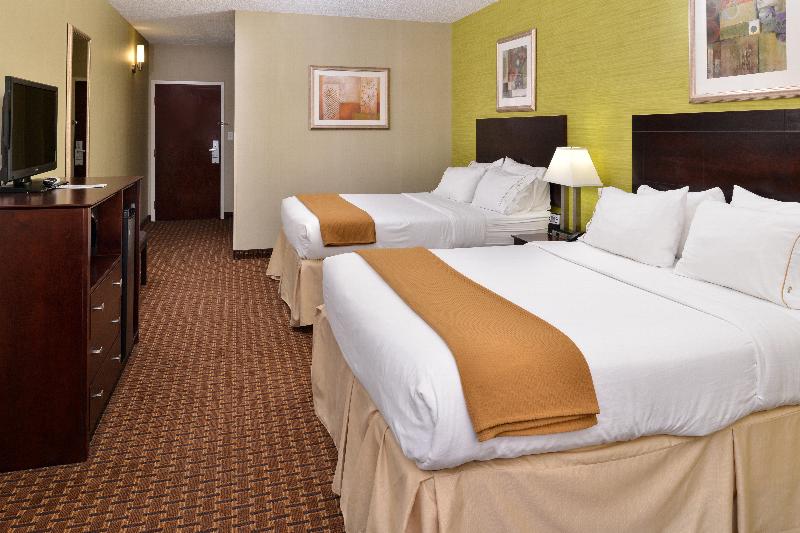 Holiday Inn Exp & Sts Indianapolis W- Airport Area photo 15
