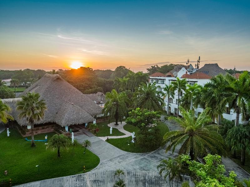 Hotel Soleil Pacífico