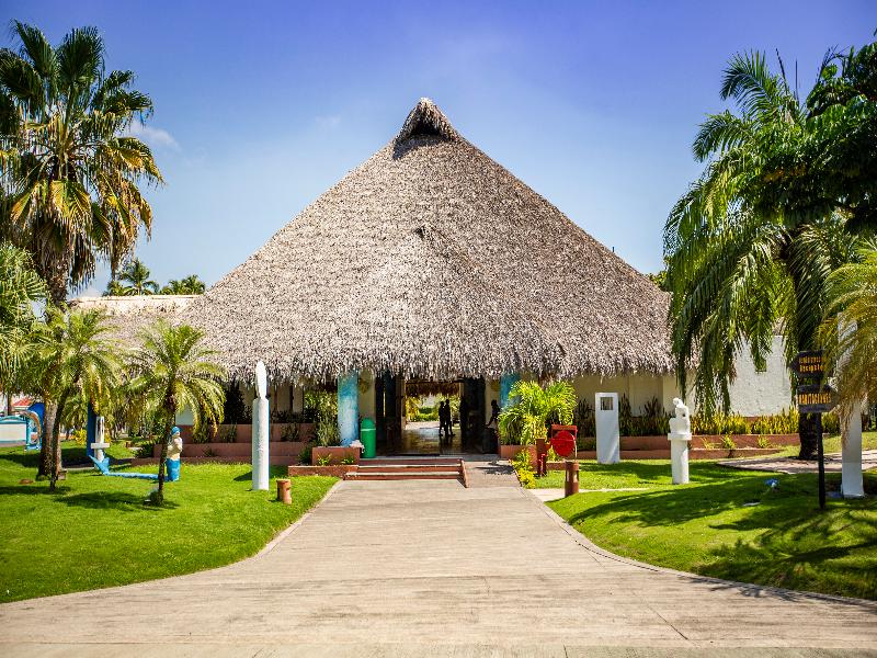 Hotel Soleil Pacífico