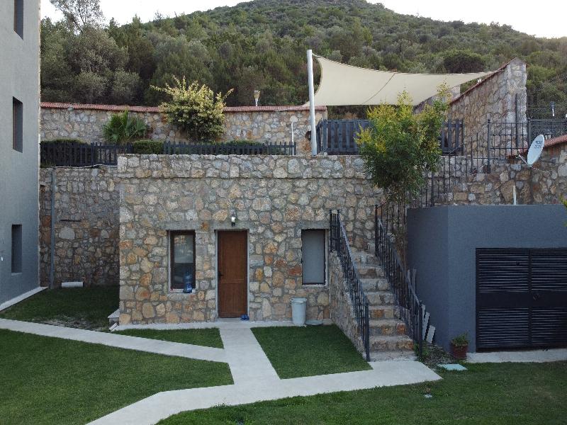 mira premium village