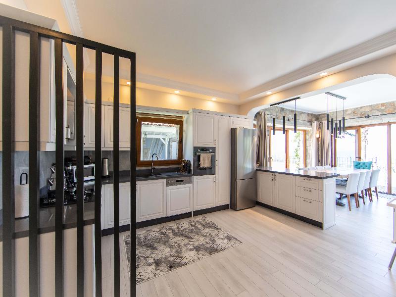 mira premium village
