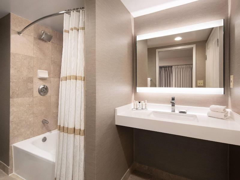 Monterey Marriott image