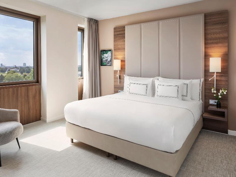 Meliá Düsseldorf image