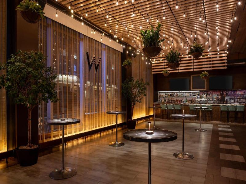W Boston Hotel and Residences image