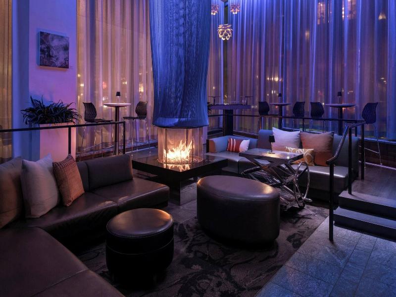 W Boston Hotel and Residences image