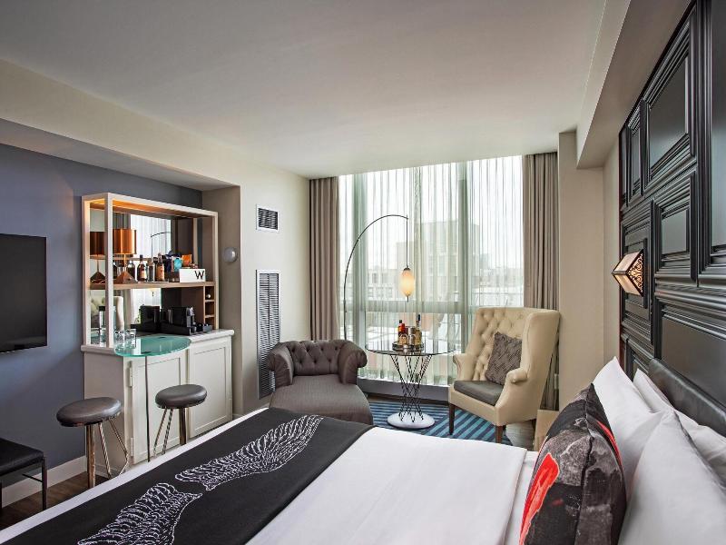 W Boston Hotel and Residences image