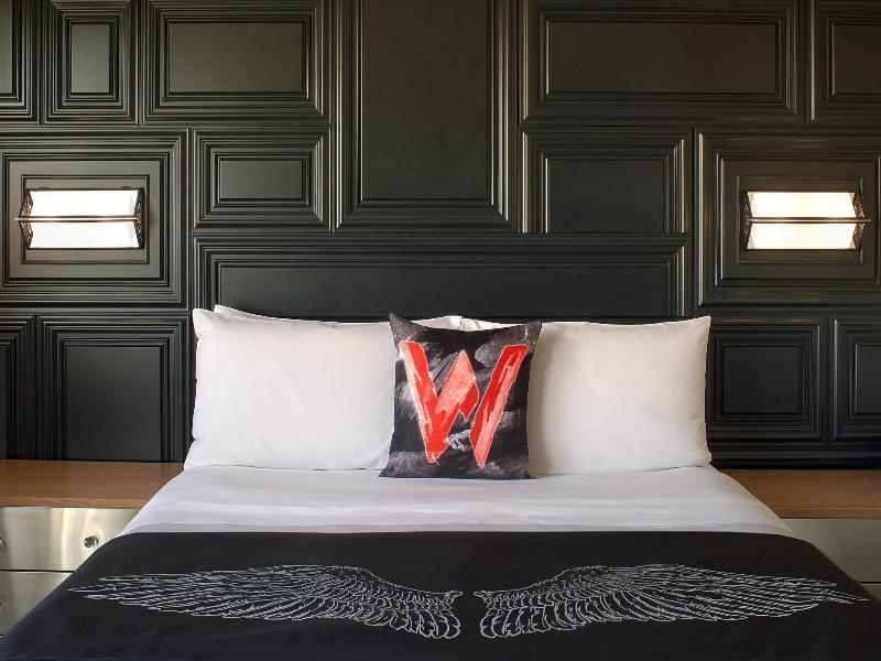 W Boston Hotel and Residences image