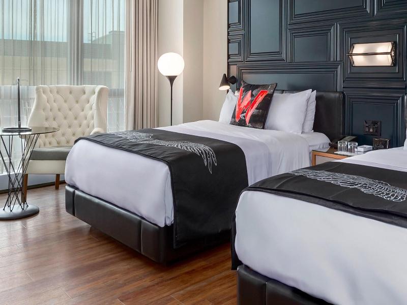 W Boston Hotel and Residences image