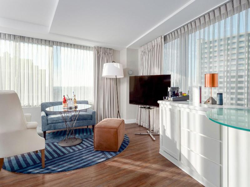 W Boston Hotel and Residences image
