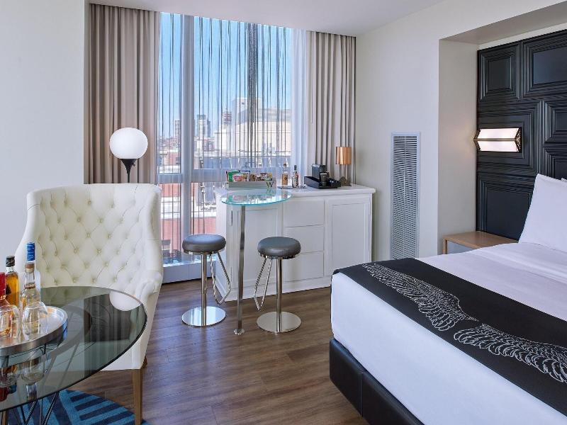 W Boston Hotel and Residences image
