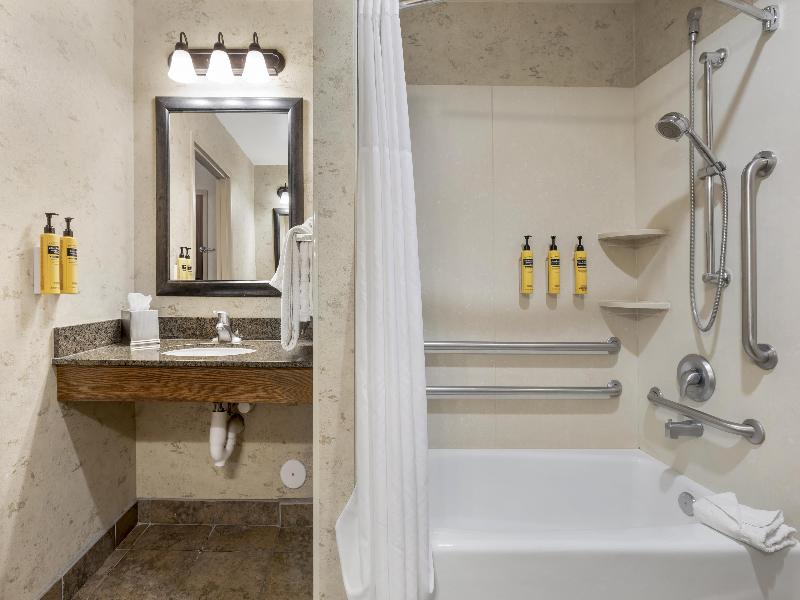 Best Western Plus Bryce Canyon Grand Hotel image