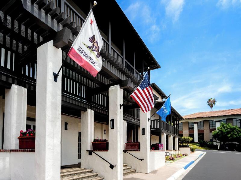 Fairfield Inn & Suites San Diego Old Town image