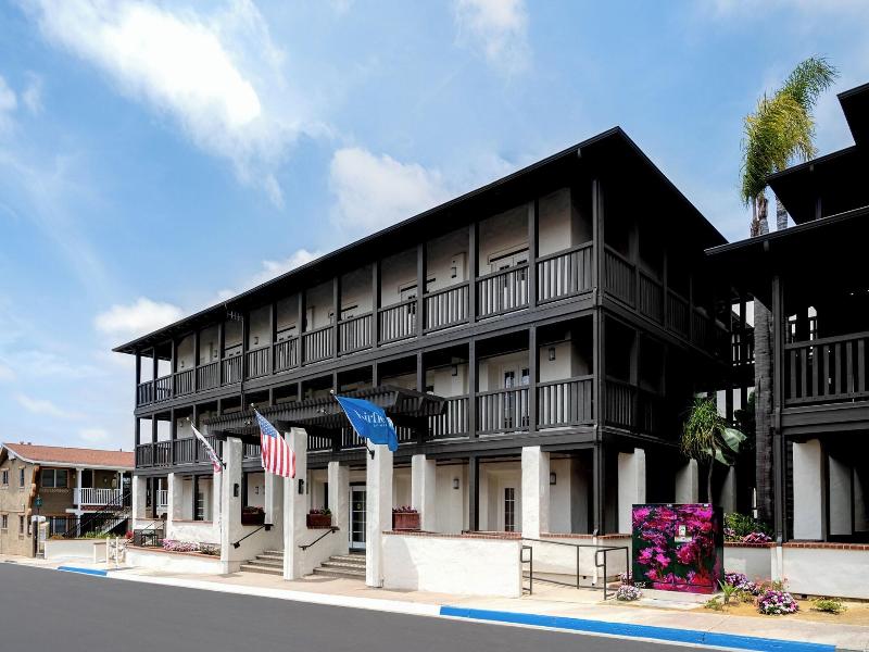 Fairfield Inn & Suites San Diego Old Town image