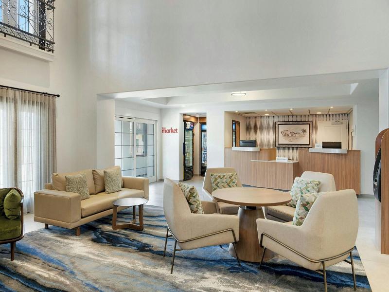 Fairfield Inn & Suites San Diego Old Town image