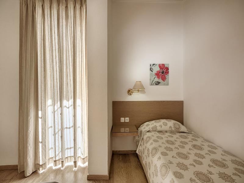 Elina Hotel Apartments image